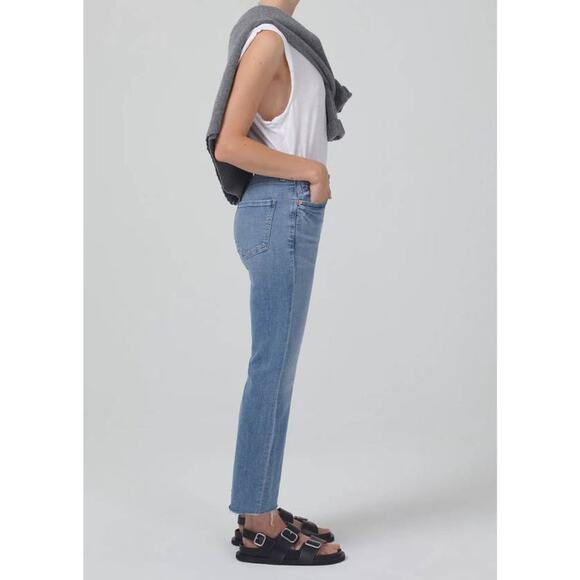 Citizens of Humanity Isola Mid Rise Cropped Boot Jean in Pixie 28 - Picture 3 of 4